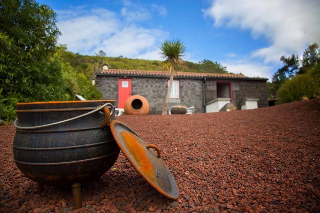 Aldeia Dos Caldeiroes Sao Mateus (Pico island)
